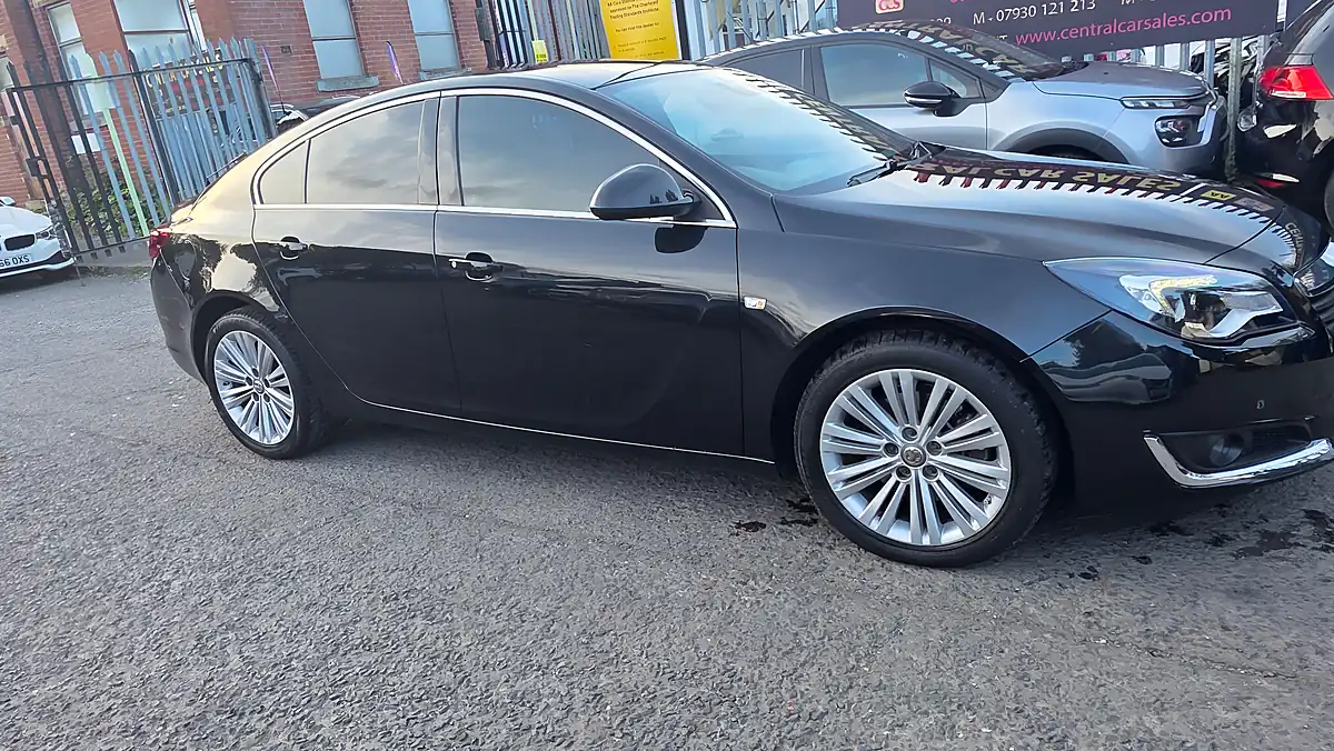 Used 2016 Vauxhall Insignia Tech Line - Interior and Exterior details 5