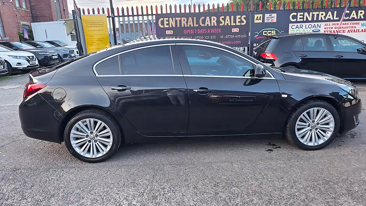Used 2016 Vauxhall Insignia Tech Line - Interior and Exterior details 6