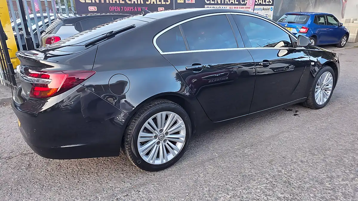 Used 2016 Vauxhall Insignia Tech Line - Interior and Exterior details 9