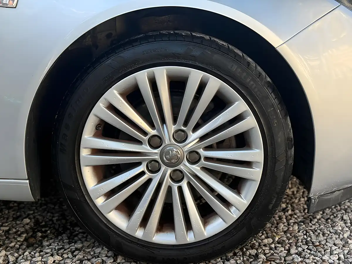 Used 2016 Vauxhall Insignia Tech Line Silver - Interior and Exterior details 16