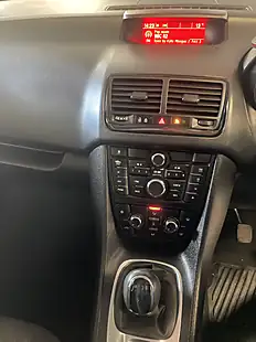 Used 2016 Vauxhall Meriva Life Black - Interior and Exterior details 10