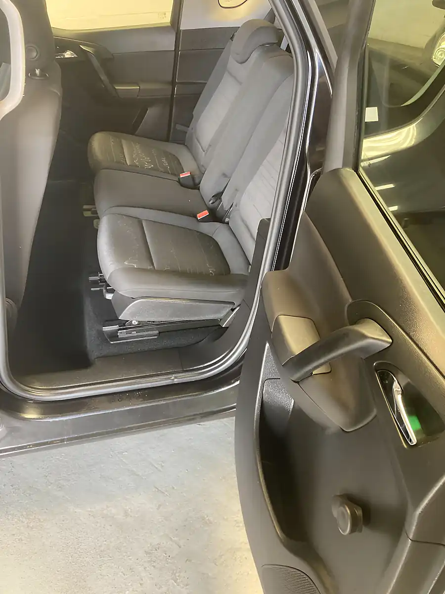Used 2016 Vauxhall Meriva Life Black - Interior and Exterior details 16