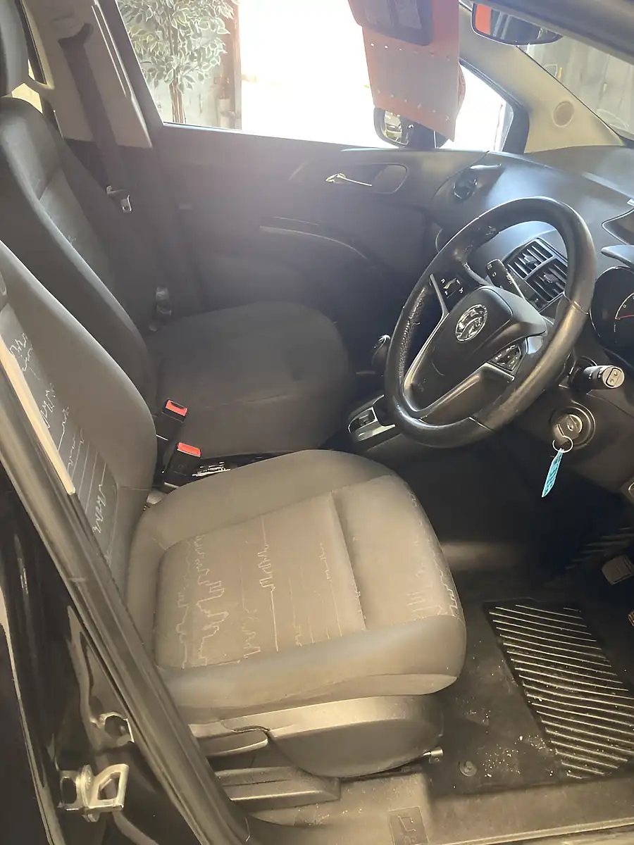 Used 2016 Vauxhall Meriva Life Black - Interior and Exterior details 7