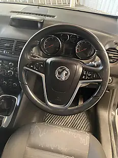Used 2016 Vauxhall Meriva Life Black - Interior and Exterior details 9