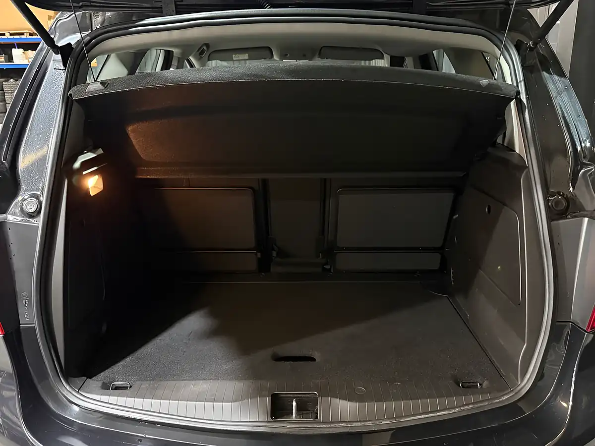 Used 2016 Vauxhall Meriva Life Black - Interior and Exterior details 14