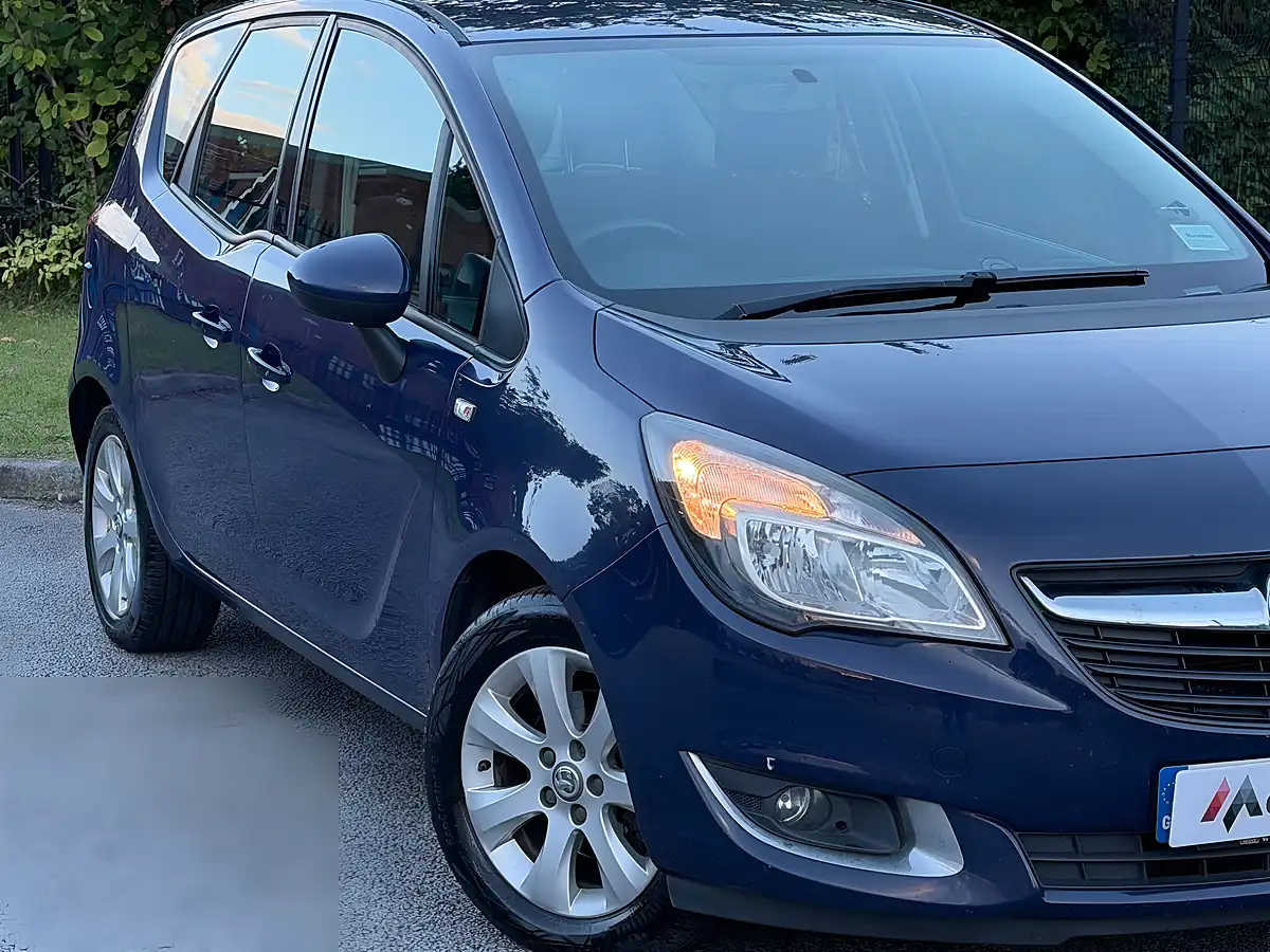 Used 2016 Vauxhall Meriva Life Blue - Interior and Exterior details 2