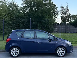 Used 2016 Vauxhall Meriva Life Blue - Interior and Exterior details 9