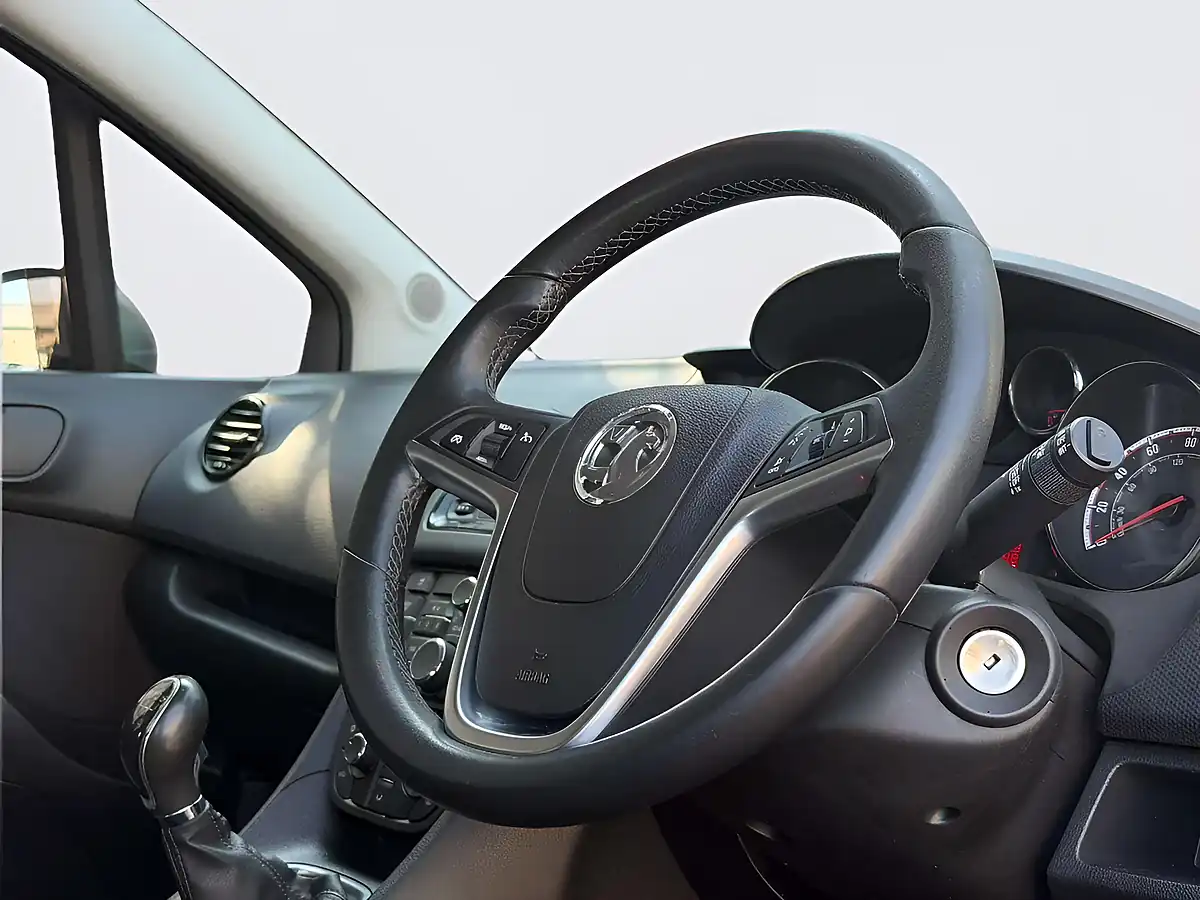 Used 2016 Vauxhall Meriva Life Brown - Interior and Exterior details 12