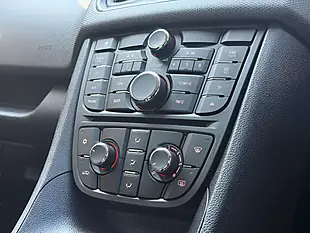 Used 2016 Vauxhall Meriva Life Brown - Interior and Exterior details 17