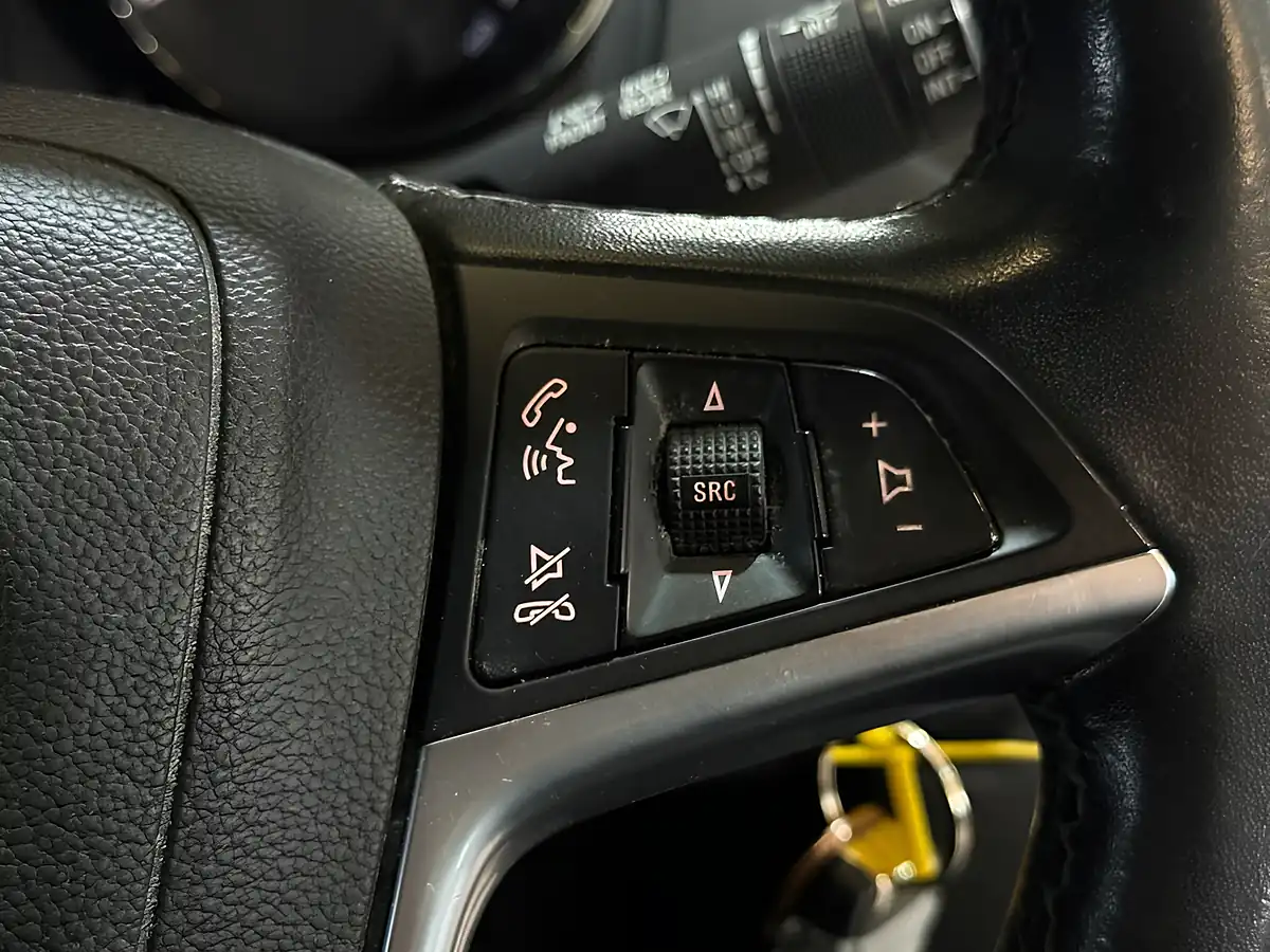 Used 2016 Vauxhall Meriva Life Grey - Interior and Exterior details 17