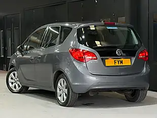 Used 2016 Vauxhall Meriva Life Grey - Interior and Exterior details 5