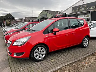 Used 2016 Vauxhall Meriva Life Red - Interior and Exterior details 10