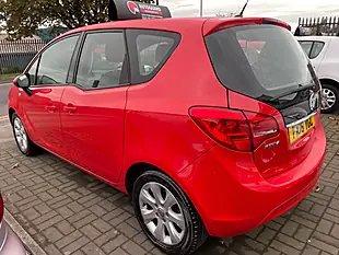 Used 2016 Vauxhall Meriva Life Red - Interior and Exterior details 12