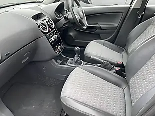 Used 2016 Vauxhall Meriva Life Red - Interior and Exterior details 13
