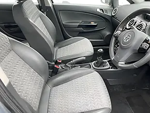 Used 2016 Vauxhall Meriva Life Red - Interior and Exterior details 14