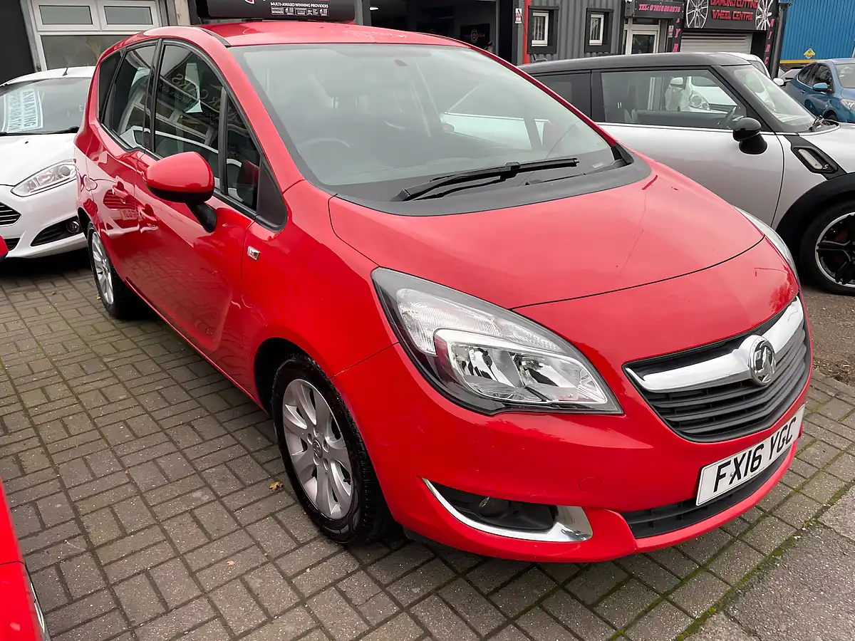 Used 2016 Vauxhall Meriva Life Red - Interior and Exterior details 8
