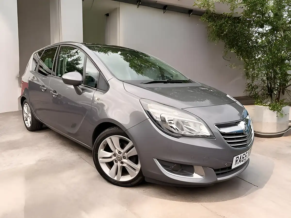 Used 2016 Vauxhall Meriva Se Grey - Interior and Exterior details 2