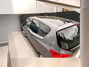 Used 2016 Vauxhall Meriva Se Grey - Interior and Exterior details 7