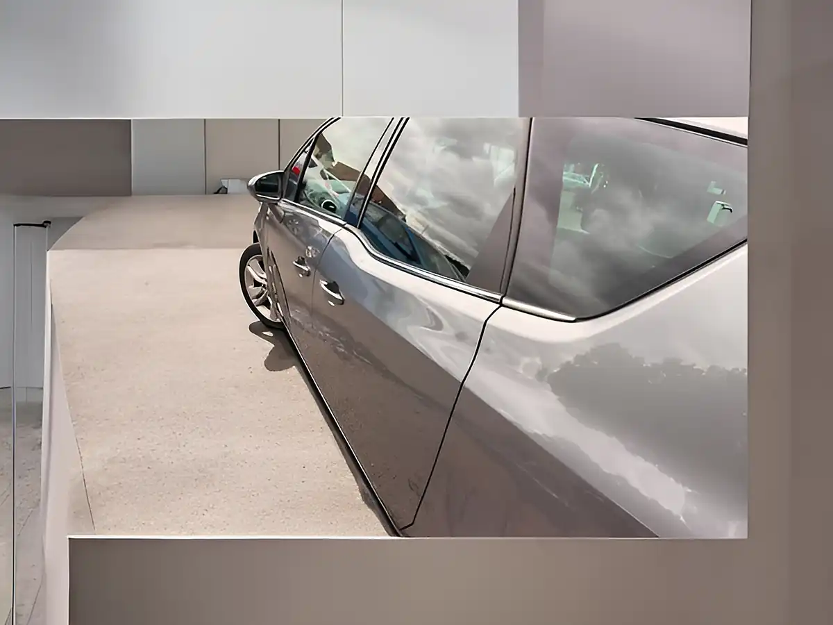 Used 2016 Vauxhall Meriva Se Grey - Interior and Exterior details 8