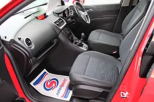 Used 2016 Vauxhall Meriva Tech Line Red - Interior and Exterior details 11