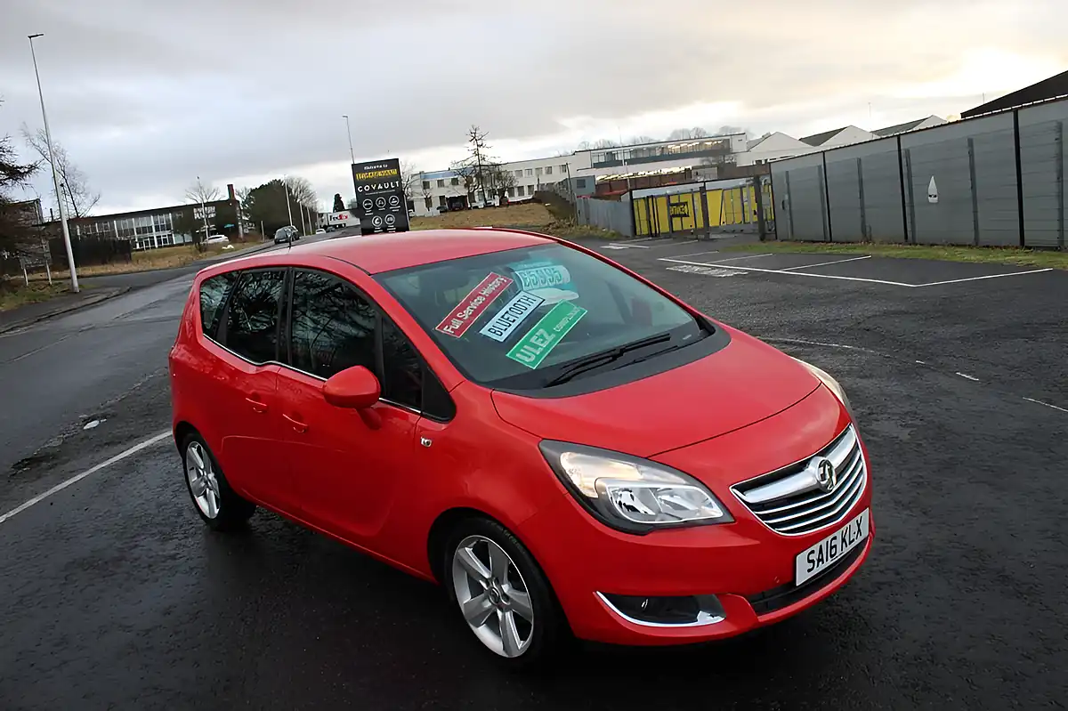 Used 2016 Vauxhall Meriva Tech Line Red - Interior and Exterior details 14