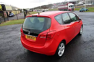 Used 2016 Vauxhall Meriva Tech Line Red - Interior and Exterior details 5