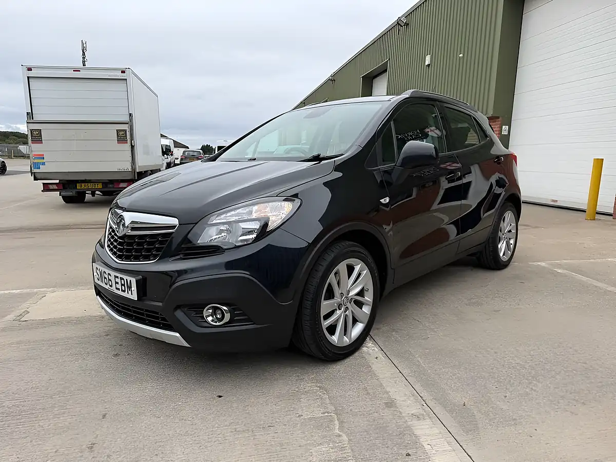 Used 2016 Vauxhall Mokka Exclusiv Black - Interior and Exterior details 4