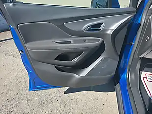 Used 2016 Vauxhall Mokka Exclusiv Blue - Interior and Exterior details 15