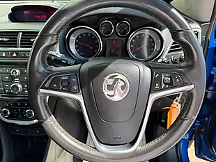 Used 2016 Vauxhall Mokka Exclusiv Blue - Interior and Exterior details 14