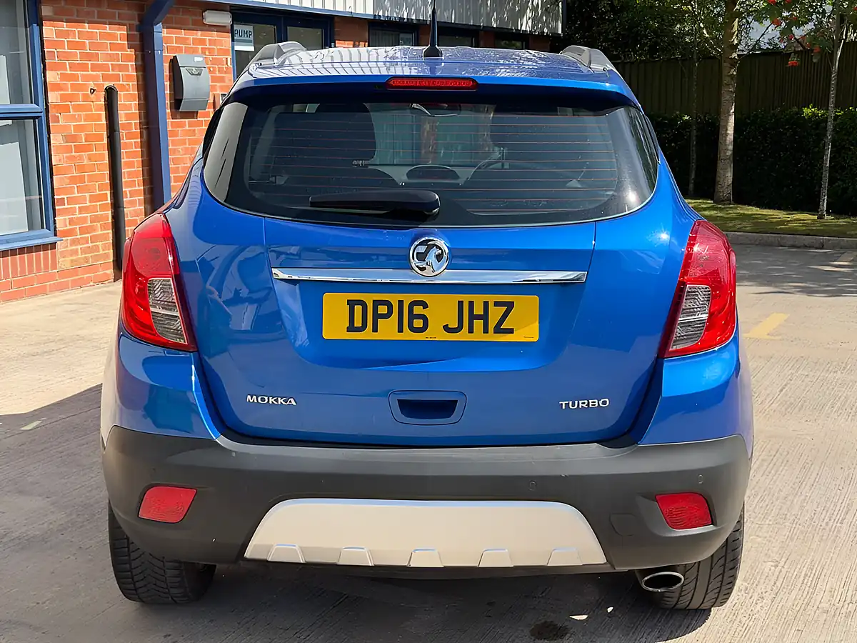 Used 2016 Vauxhall Mokka Exclusiv Blue - Interior and Exterior details 5