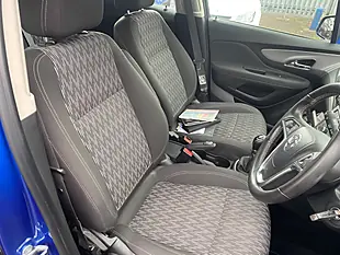 Used 2016 Vauxhall Mokka Exclusiv Blue - Interior and Exterior details 11