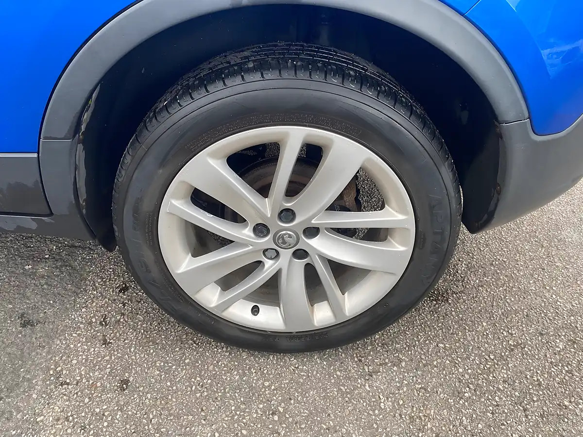 Used 2016 Vauxhall Mokka Exclusiv Blue - Interior and Exterior details 12