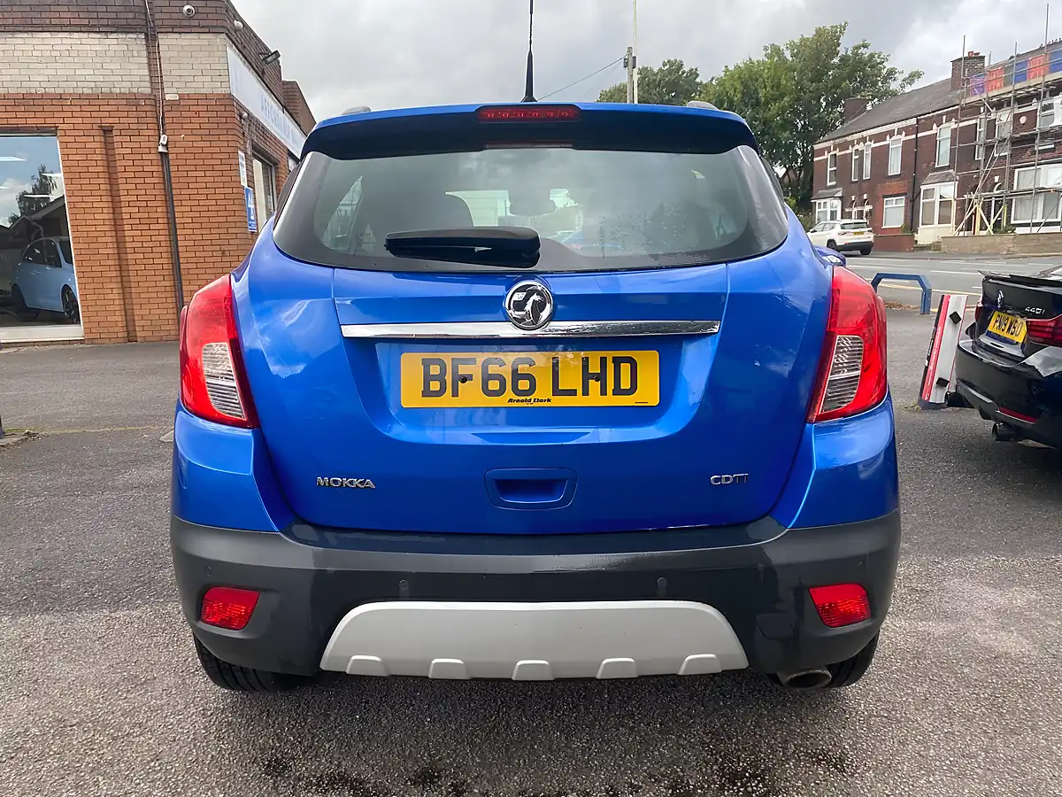Used 2016 Vauxhall Mokka Exclusiv Blue - Interior and Exterior details 6
