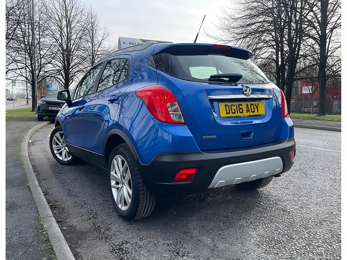 Used 2016 Vauxhall Mokka Exclusiv Blue - Interior and Exterior details 11
