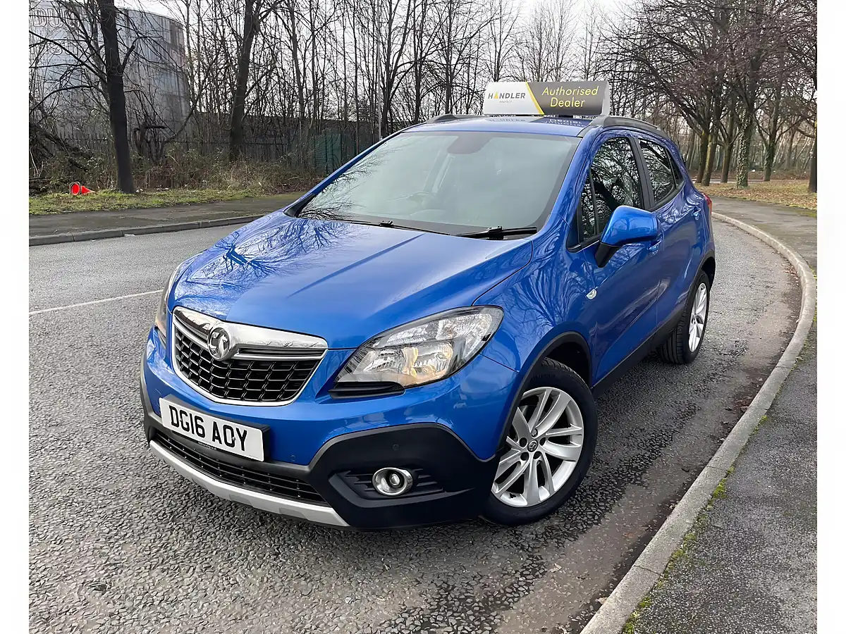 Used 2016 Vauxhall Mokka Exclusiv Blue - Interior and Exterior details 12