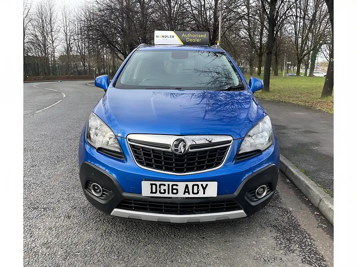 Used 2016 Vauxhall Mokka Exclusiv Blue - Interior and Exterior details 3