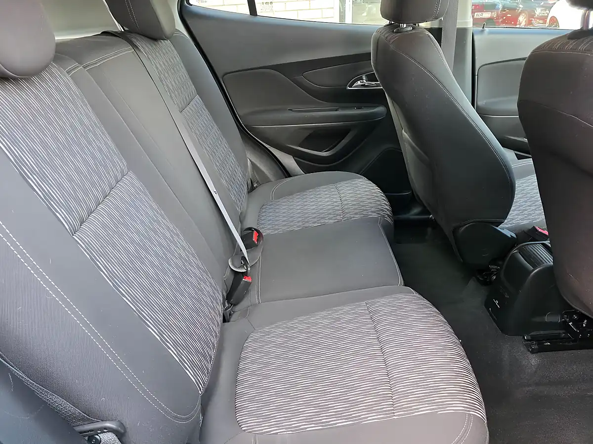 Used 2016 Vauxhall Mokka Exclusiv Grey - Interior and Exterior details 11