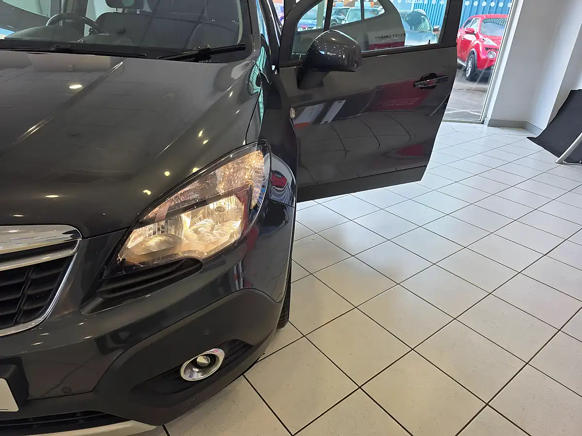 Used 2016 Vauxhall Mokka Exclusiv Grey - Interior and Exterior details 19