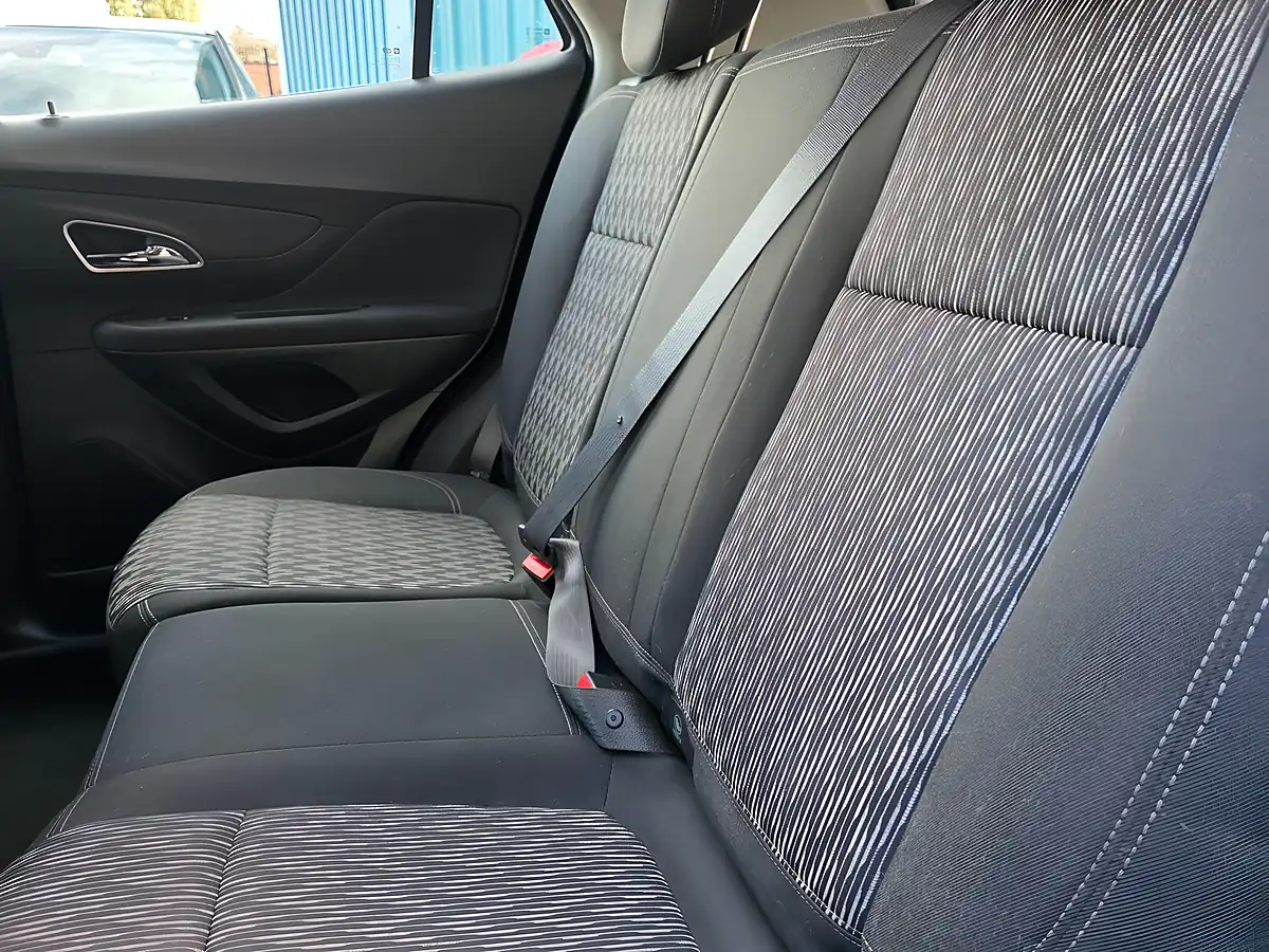 Used 2016 Vauxhall Mokka Exclusiv Grey - Interior and Exterior details 20