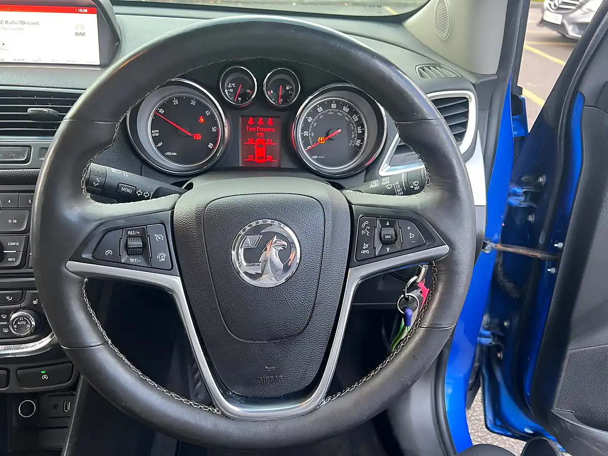 Used 2016 Vauxhall Mokka Exclusiv - Interior and Exterior details 9