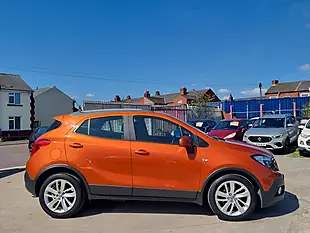 Used 2016 Vauxhall Mokka Exclusiv Orange - Interior and Exterior details 8