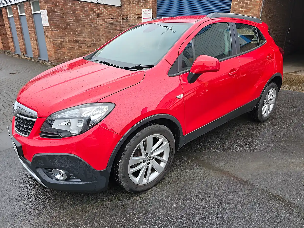 Used 2016 Vauxhall Mokka Exclusiv Red - Interior and Exterior details 3