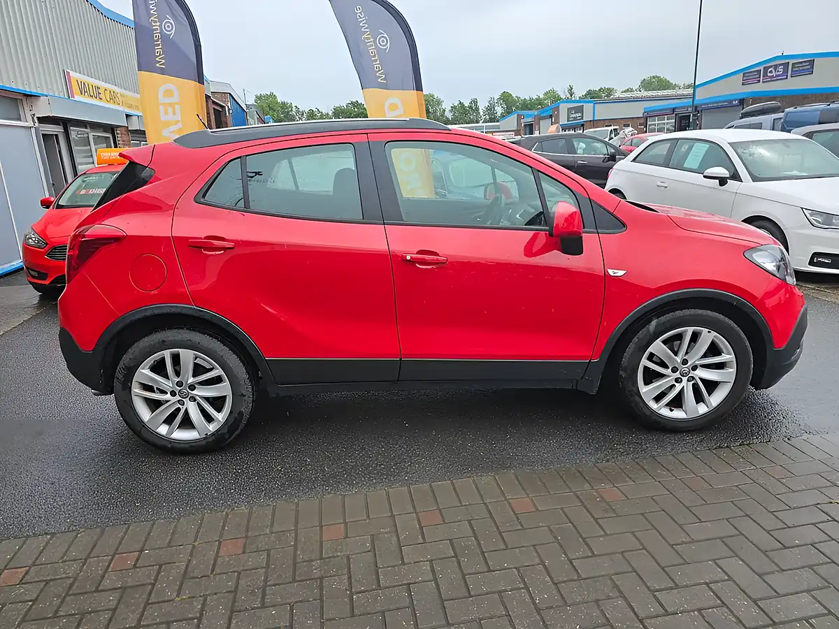Used 2016 Vauxhall Mokka Exclusiv Red - Interior and Exterior details 5