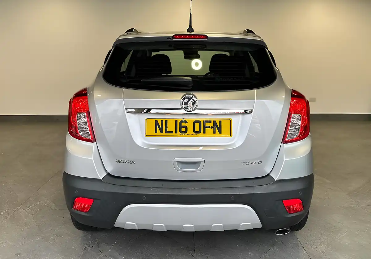 Used 2016 Vauxhall Mokka Exclusiv Silver - Interior and Exterior details 4