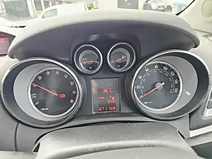 Used 2016 Vauxhall Mokka Exclusiv Silver - Interior and Exterior details 12