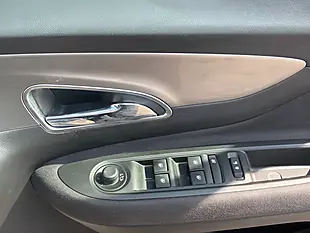 Used 2016 Vauxhall Mokka Exclusiv Silver - Interior and Exterior details 12