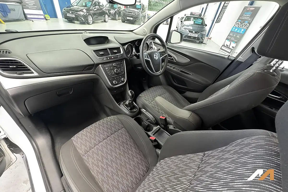 Used 2016 Vauxhall Mokka Exclusiv White - Interior and Exterior details 20