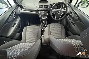 Used 2016 Vauxhall Mokka Exclusiv White - Interior and Exterior details 4
