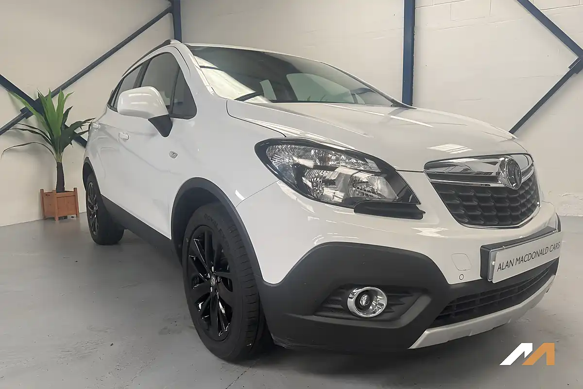 Used 2016 Vauxhall Mokka Exclusiv White - Interior and Exterior details 5