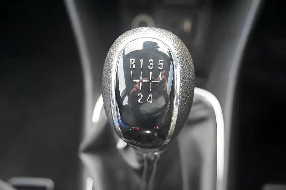 Used 2016 Vauxhall Mokka Exclusiv White - Interior and Exterior details 18